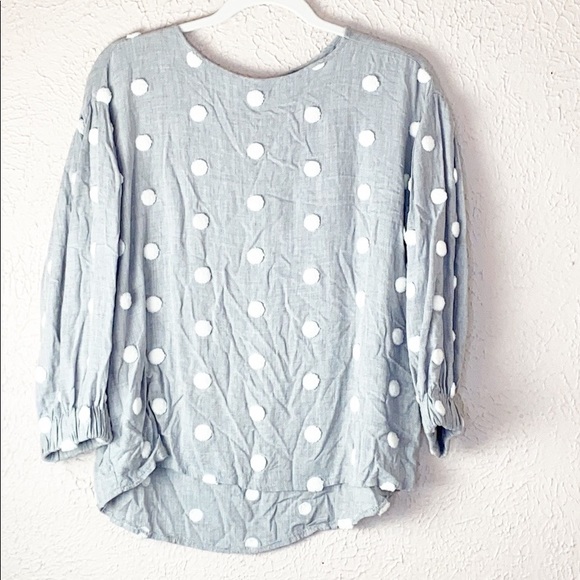 Zara Tops - Zara grey puffball top sz S